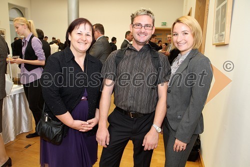 Vanja Borovac, samostojna svetovalka Univerze v Mariboru, Roman Klančar, fotograf in Alenka Jarc, Univerza v Mariboru