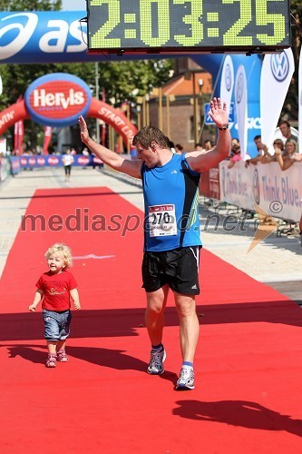 Jure Marinšek (270) Brezplačna fotografija na facebooku
