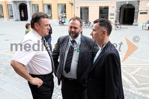 Zoran Janković, župan Mestne občine Ljubljana, prof. dr. Gorazd Meško, dekan Fakultete za varnostne vede UM in 	prof. dr. Bojan Dobovšek, predsednik organizacijskega odbora Mednarodne konference o kriminalističnem preiskovanju v Evropi