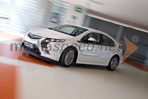 Opel Ampera prejela mednarodno nagrado ECOBEST