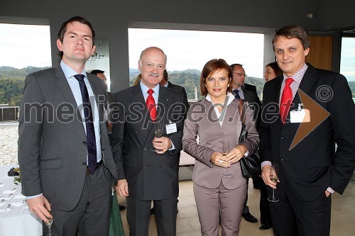 James Hampson, British Council, Klemens Nowotny, predsednik uprave Raiffeisen Banke d.d., Romana Kancler, direktorica SEB d.o.o. in Tomaž Kancler, podžupan Mestne občine Maribor