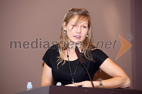 Kadi Kenk, World Clean Up 2012

Brezplačna fotografija na facebooku