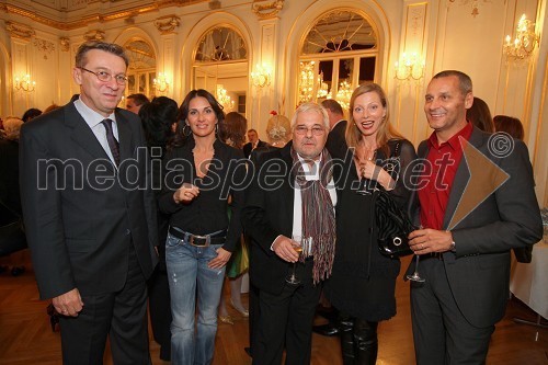 Predrag Filipov, veleposlanik Srbije, ..., Branko Cvejić, igralec in direktor Jugoslavenskog dramskog pozorišta (JDP), Nataša Matjašec Rošker, igralka in mož Danilo Rošker, direktor SNG Maribor