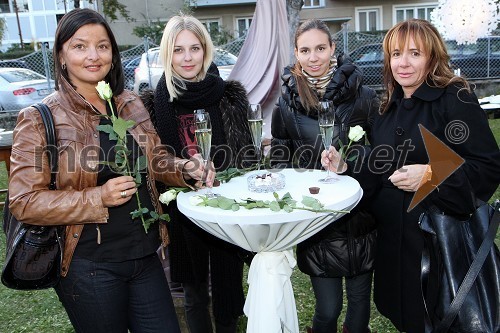 Nada Mlakar, Ines Šercelj, ... in Jasmina Berghaus