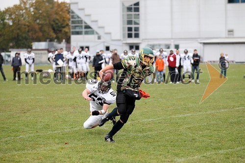 Igralec ekipe Zagreb Raiders in Robi Fišer, igralec ekipe Maribor Generals