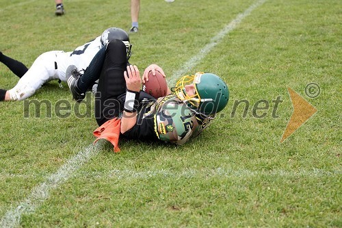 Igralec ekipe Zagreb Raiders in Robi Fišer, igralec ekipe Maribor Generals