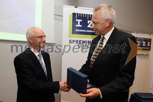 Prof. dr. Franc Saje in dr. Branko Zadnik, predsednik upravnega odbora matične sekcije gradbenih inženirjev