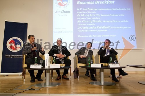 	dr. Alenksandar Kešeljević, Ekonomska fakulteta v Ljubljani, 	Christof Droste, direktor Hella Saturnus Slovenija in manager leta, dr. Matej Accetto, Pravna fakulteta v Ljubljani in 	Jos Douma, veleposlanik Nizozemske v Sloveniji