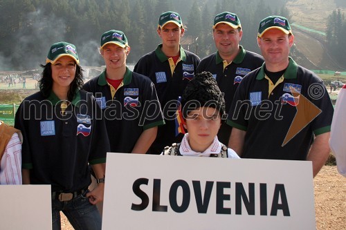Ekipa Slovenije: Jasna Lovrenčič, Klemen Gerčar, Miha Špindler, Herman Jakolič in Erik Slavec