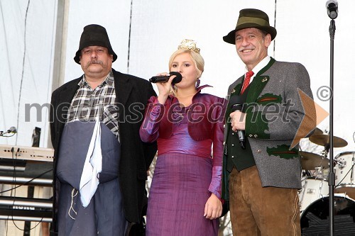 Pepek z brega, Simona Žugelj, vinska kraljica Slovenije 2011 in Anton aus Tirol