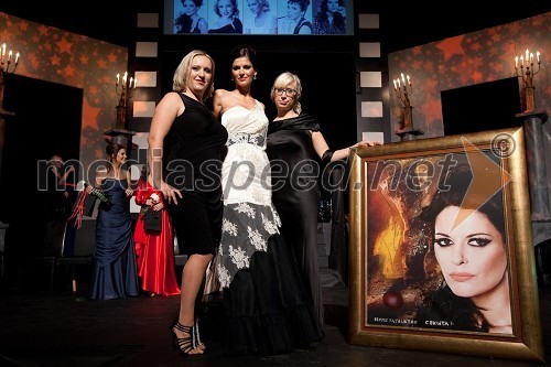 	Tina Guček, glavna urednica revije Eva, Nataša Dobelšek, manekenka, Femme Fatale 2011 in Katarina Štular, odgovorna urednica revije Eva