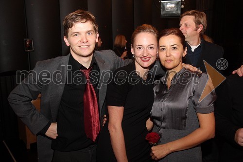 	Matevž Biber, igralec, Valentina Turcu, koreografinja in baletna solistka ter Ksenija Mišič, igralka