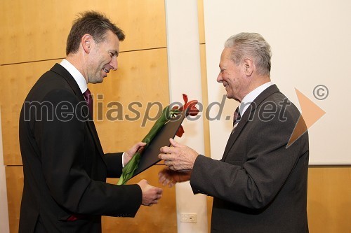 Prof. dr. Samo Fošnarič, dekan Pedagoške fakultete UM in ...