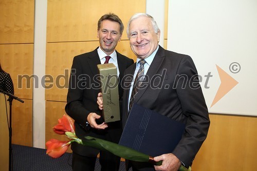 Prof. dr. Samo Fošnarič, dekan Pedagoške fakultete UM in ...