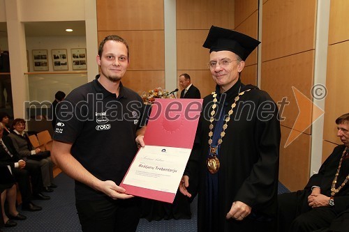 Boštjan Trobentar in prof. dr. Danijel Rebolj, rektor Univerze v Mariboru