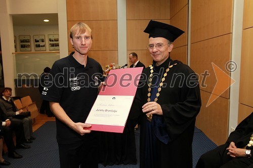 Jure Braniselj in prof. dr. Danijel Rebolj, rektor Univerze v Mariboru