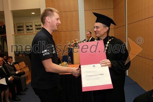 Primož Gorenšek in prof. dr. Danijel Rebolj, rektor Univerze v Mariboru