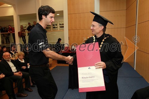 Matjaž Gajšek in prof. dr. Danijel Rebolj, rektor Univerze v Mariboru