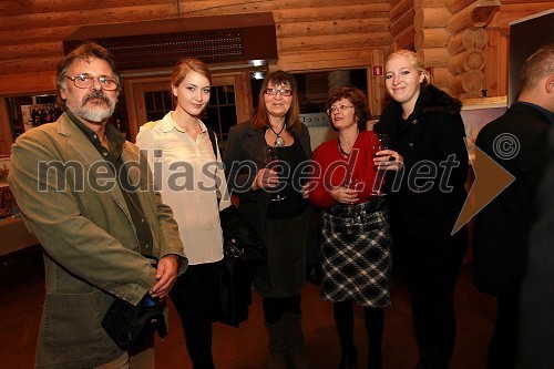 Zdravko Cota, slikar, Iris Božič, Vesna Božič, ..., Mateja Božič