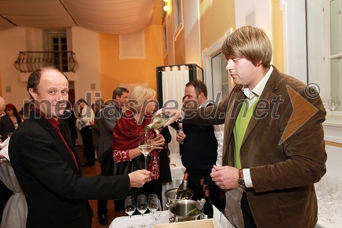 Peter Tomaž Dobrila, svetovalec za program in mednarodno povezovanje EPK Maribor 2012 in Uroš Valcl, enolog in vodja kleti Marof