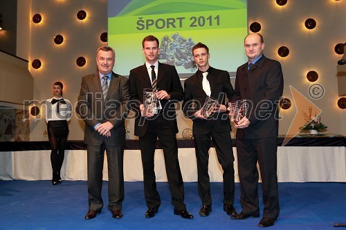 Janez Tomažič, Matej Žagar in Aleksander Čonda, speedwayista in Franci Kalin, AMTK Ljubljana