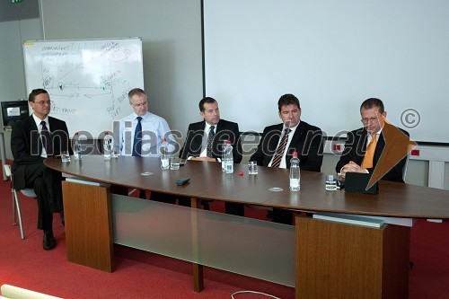 Božo Belčec, HRM Hypo Alpe Adria Bank d.o.o., dr. Aleksander Zadel, Competo partner, Enzo Smrekar, član uprave Droga Kolinska d.d., Robert Ličen, Profit d.o.o. in Bojan Brank, Abena d.o.o.