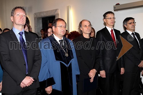 Boris Popovič, župan Kopra,  prof. dr. Rado Bohinc,  bivši rektor Univerze na Primorskem, prof. dr. Dragan Marušič, rektor Univerze na Primorskem, dr. Igor Lukšič, minister za šolstvo in šport ter znanost in tehnologijo, dr. Dorijan Marušič, minister za zdravstvo 
