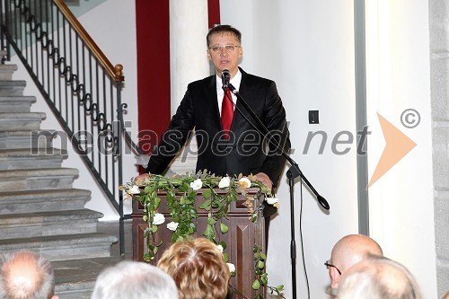 Prof. dr. Igor Lukšič, minister za šolstvo in šport ter znanost in tehnolgoijo