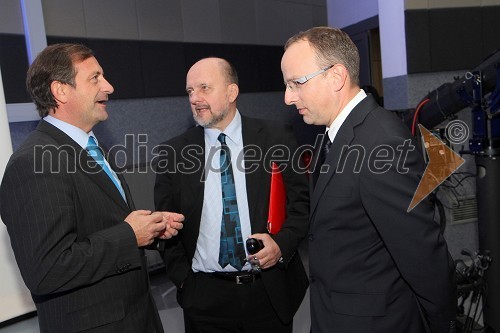 Karl Erjavec, predsednik Desus, Zmago Jelinčič Plemeniti, predsednik SNS in Radovan Žerjav, predsednik SLS