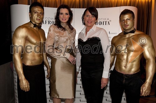 Nataša Pinoza, obraz kozmetike Afrodita in Maksimilijana Hofbauer, Kozmetični salon Estetik