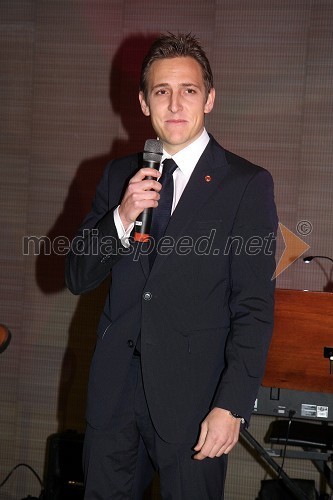 	Matej Krampač, predsednik Rotaract