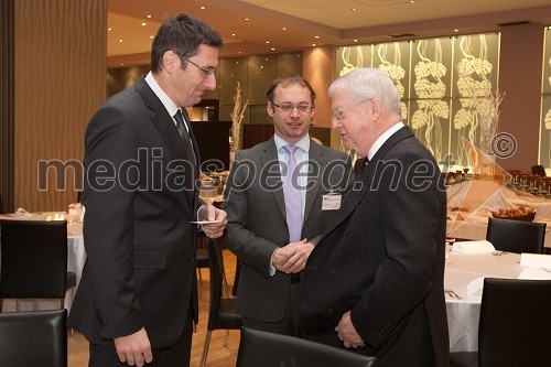 Boštjan Škrlec, ministrstvo za pravosodje, Kevin Morrison, predsednik Britanske gospodarske zbornice v Sloveniji (BCCS) in Vivian Robinson