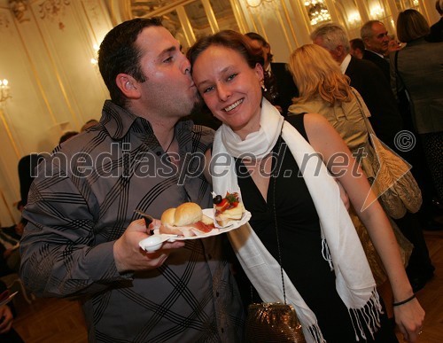 Jaki Jurgec, baritonist in Ana Tina Petkovšek, mariborska balerina