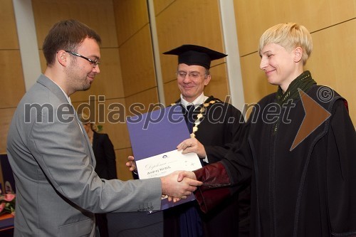 Dr. Andrej Kirbiš, Filozofska fakulteta Univerze v Mariboru, prof. dr. Danijel Rebolj, rektor Univerze v Mariboru in red. prof. dr. Mihaela Koletnik, Filozofska fakulteta Univerze v Mariboru