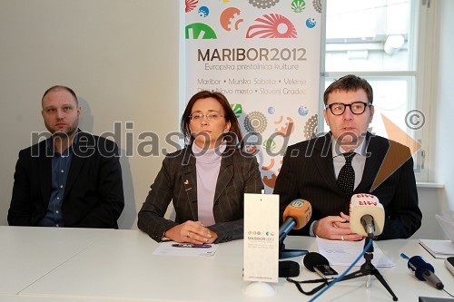 Mitja Čander, programski direktor javnega zavoda EPK Maribor 2012, Suzana Žilić Fišer, generalna direktorica zavoda MARIBOR 2012 in Oto Luthar, predsednik sveta zavoda Maribor 2012