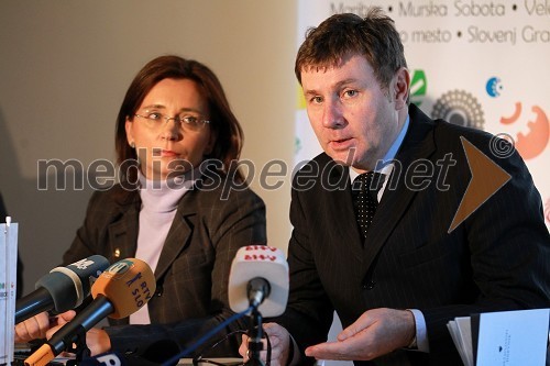 Suzana Žilić Fišer, generalna direktorica zavoda MARIBOR 2012 in Oto Luthar, predsednik sveta zavoda Maribor 2012