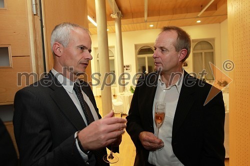 Prof. dr. Miroslav Premrov, dekan Fakultete za gradbeništvo Univerze v Mariboru in prof. dr. Marko Jesenšek, dekan Filozofske fakultete Univerze v Mariboru