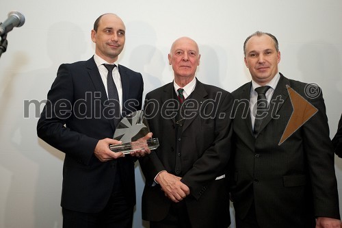 Matjaž Kovačič, predsednik uprave NKBM, dr. Jean-Pierre Paelinck, predsednik Svetovne federacije investitorjev (WFIC) in Kristjan Verbič, predsednik Vseslovensko združenje malih delničarjev