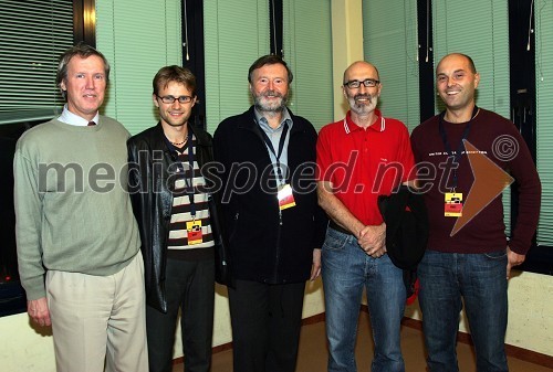 ..., Marko Pukšič, prorektor UM za študentska vprašanja, dr. Ivan Rozman, rektor Univerze v Mariboru, red. prof. dr. Bojan Borstner, dekan Pedagoške fakultete in Boštjan Brumen, tajnik Univerze v Mariboru