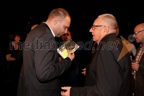 Mitja Čander, soavtor besedila in Dušan Jovanovič, soavtor besedila in režiser