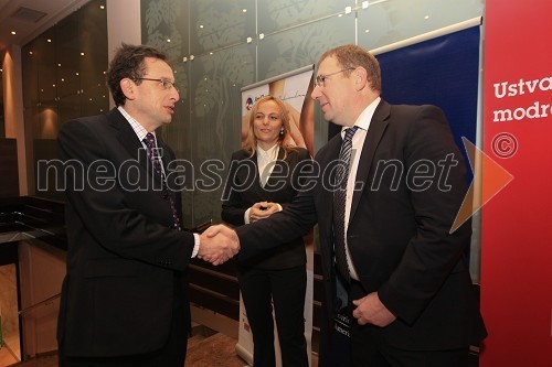 dr. Žiga Turk, 	mag. Ajša Vodnik, izvršna direktorica Ameriške gospodarske zbornice (AmCham) in Roman Koritnik, generalni direktor IBM Slovenija