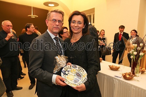 Pekka Metso, veleposlanik Finske v Sloveniji in Suzana Žilić Fišer, generalna direktorica zavoda MARIBOR 2012