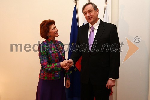 Androulla Vassiliou, evropska komisarka za izobraževanje, kulturo, večjezičnost in mlade ter dr. Danilo Türk, predsednik Republike Slovenije