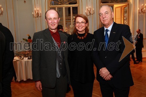 Peter Tomaž Dobrila, svetovalec programskemu direktorju EPK, Mirjana Koren, direktorica Pokrajinskega muzeja Maribor in Janez Ujčič, podžupan MOM