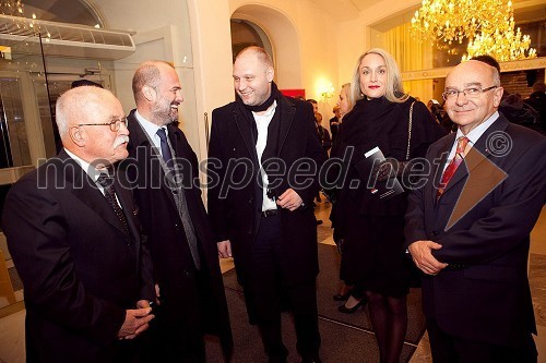 Boštjan Žekš, minister, Janez Lombergar, direktor Televizije Slovenija, Mitja Čander, programski direktor javnega zavoda EPK Maribor 2012, soproga Maja Čepin Čander in Mitja Rotovnik, direktor Cankarjevega doma