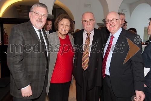 Janez Fajfar, župan občine Bled, 	Edith Mock, soproga Aloisa Mocka, Borut Trekman, prevajalec in dr. Stefan Karner