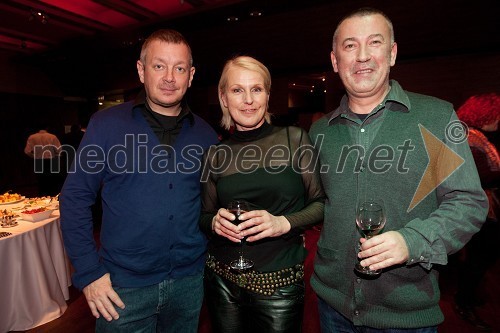 Robert Waltl, direktor Mini teatra, Zvezdana Mlakar, igralka in Ivica Buljan, režiser