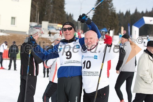 	Ivan Rudolf, častni konzul R.J. Koreje in 	Erwan Fouere, predstavnik irske vlade