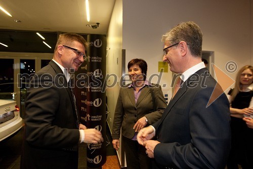 Dejan Turk, predsednik uprave Simobila, Ljudmila Novak, NSi in Franjo Bobinac, predsednik uprave Gorenje d.d.