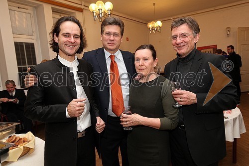 Gergely Bogányi, pianist, dr. István Szent-Iványi, veleposlanik Republike Madžarske v Sloveniji, prof. dr. Danijel Rebolj, rektor univerze v Mariboru in soproga